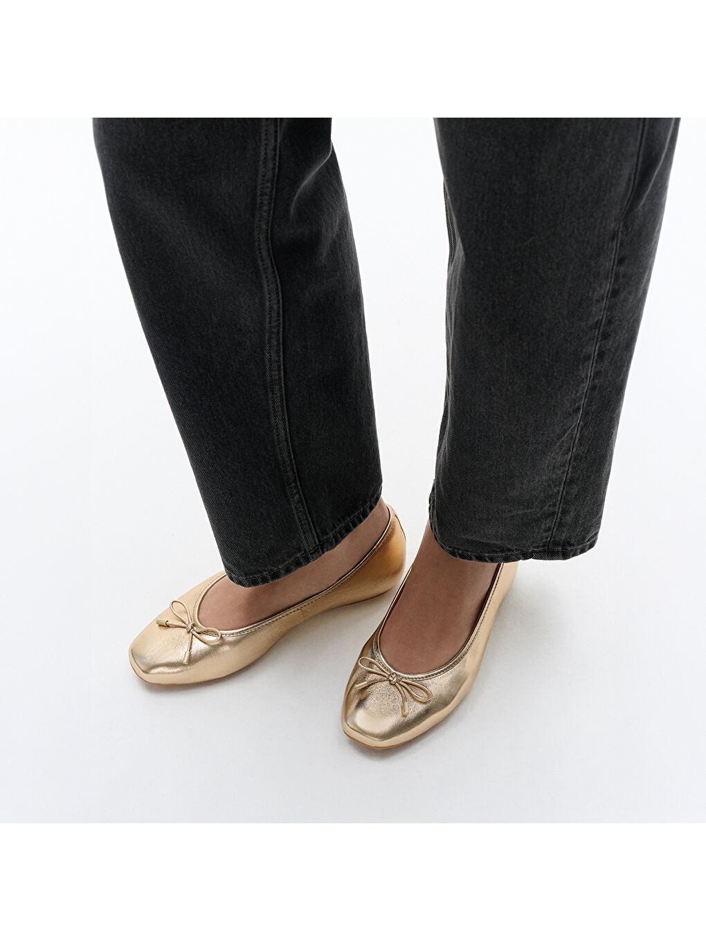 Sarı Kadın Babet IH2-C89/675 DELICATO Bow Soft Metallic-Leather Ballerinas-1