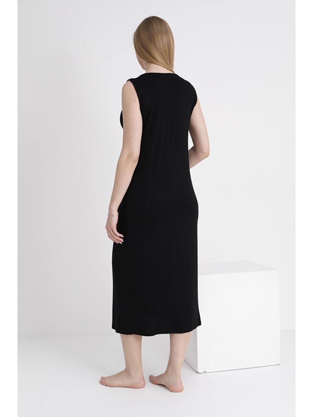 Siyah Sabahlıklı Hamile ve Lohusa V Yaka Sıfır Kol Gecelik Takımı-5