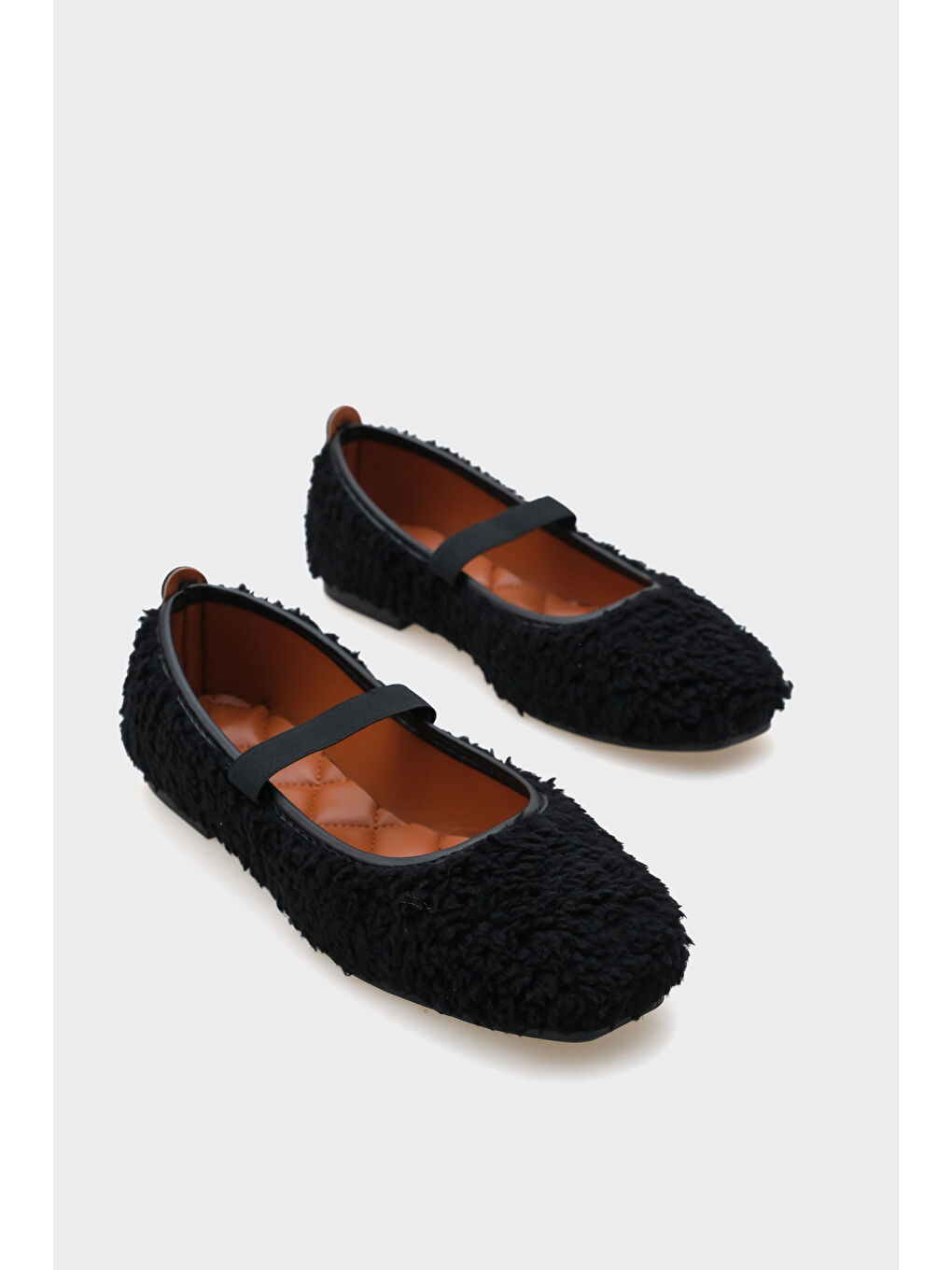 Siyah Braki Kadın Babet-1