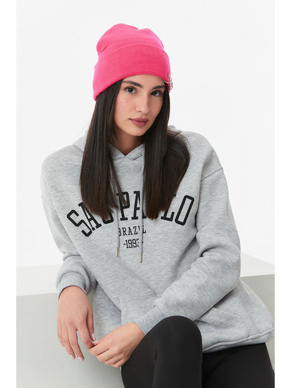 Fuşya Piercingli Unisex Basic Bere