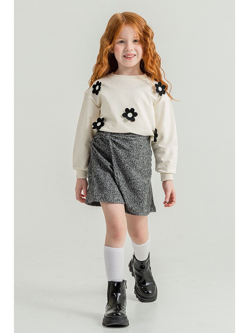 Siyah Kız Çocuk Papatya İşlemeli 2'li Takım 21528