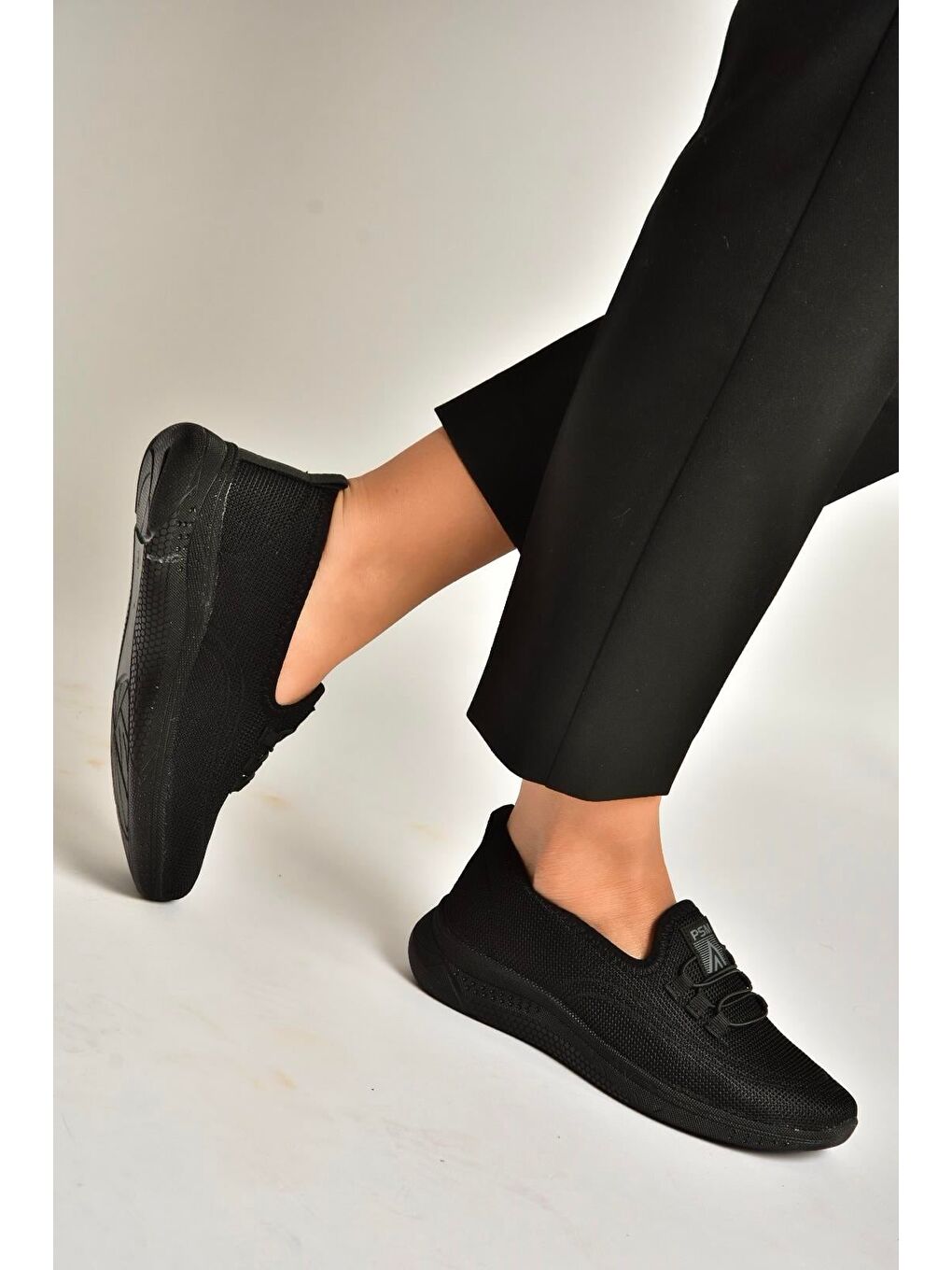 Siyah Kadın Ayakkabı Y702006904-2