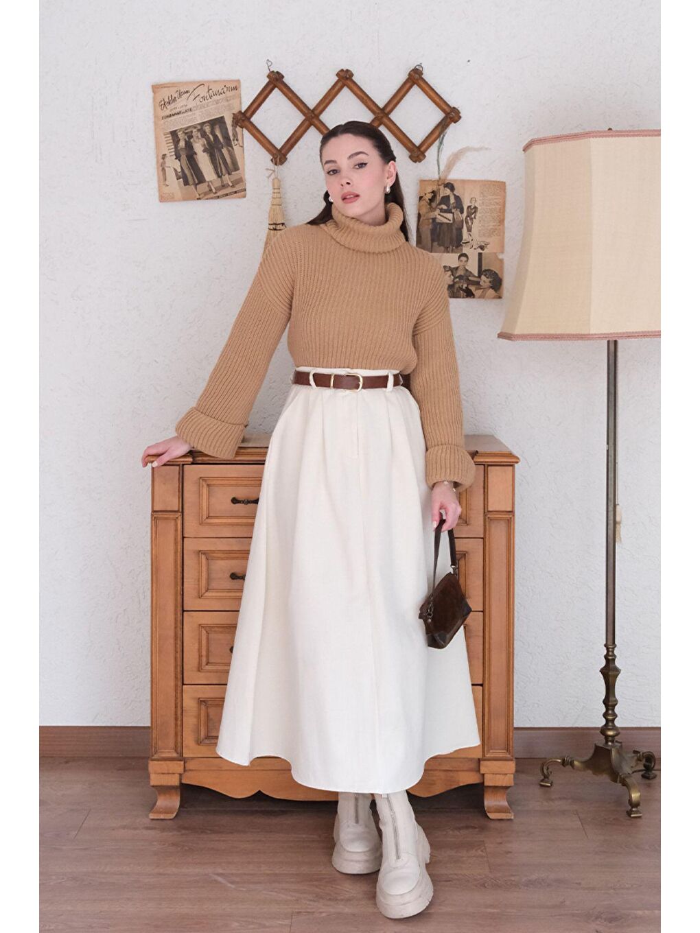 Ekru Tek Düğmeli Keten Etek-2