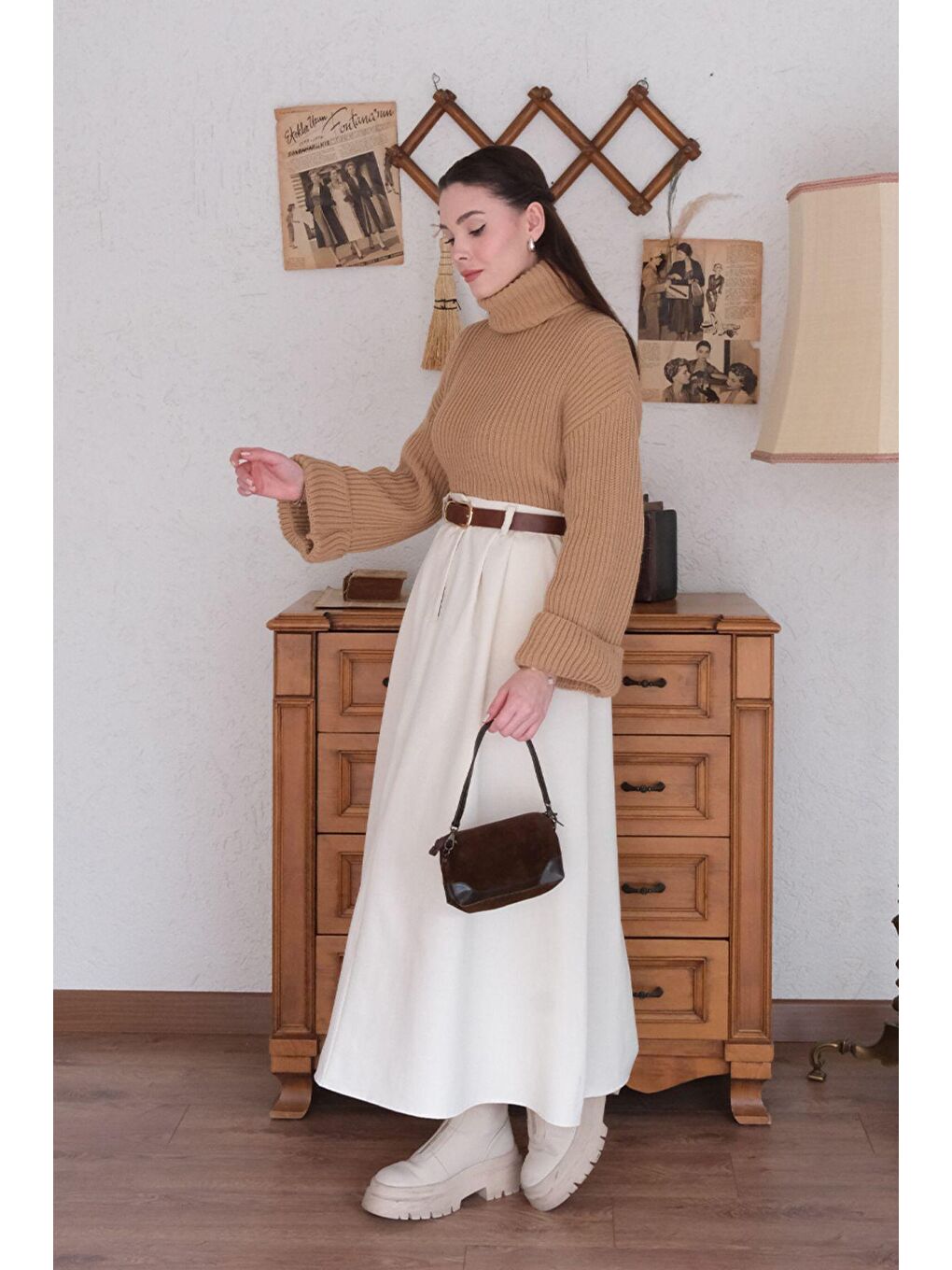 Ekru Tek Düğmeli Keten Etek-4