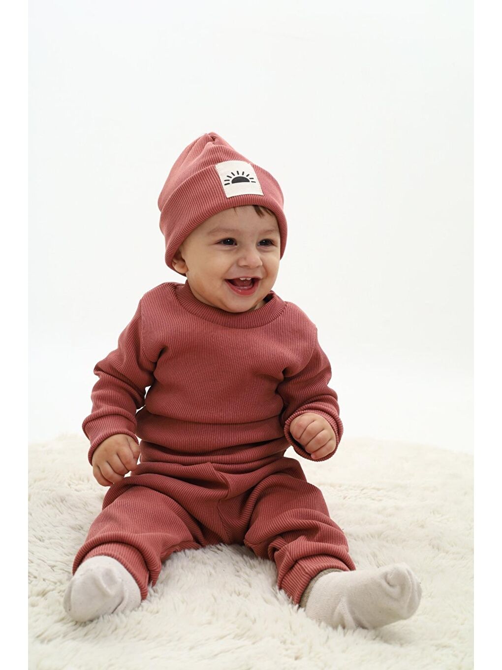 Kahverengi Erkek Bebek 3'lü Takım (Şapka+Alt+Üst) 12128