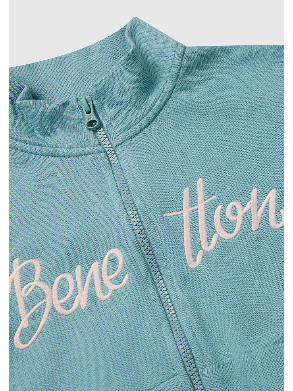 Kız Çocuk Gri-Yeşil Önü Logo Nakışlı Cepli Fermuarlı Dik Yaka Sweatshirt-3