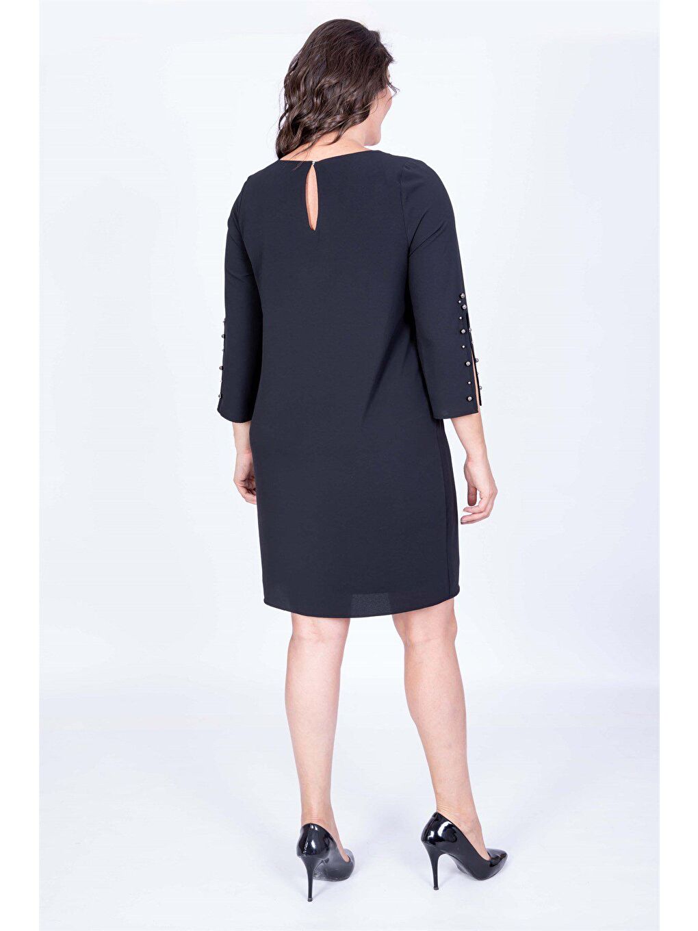 Siyah Kolda İnci Detaylı Astarlı Elbise-2