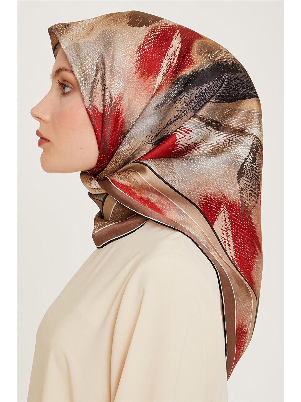 Kahverengi Soyut Desenli Sura Saf İpek Eşarp 9240D 06-2