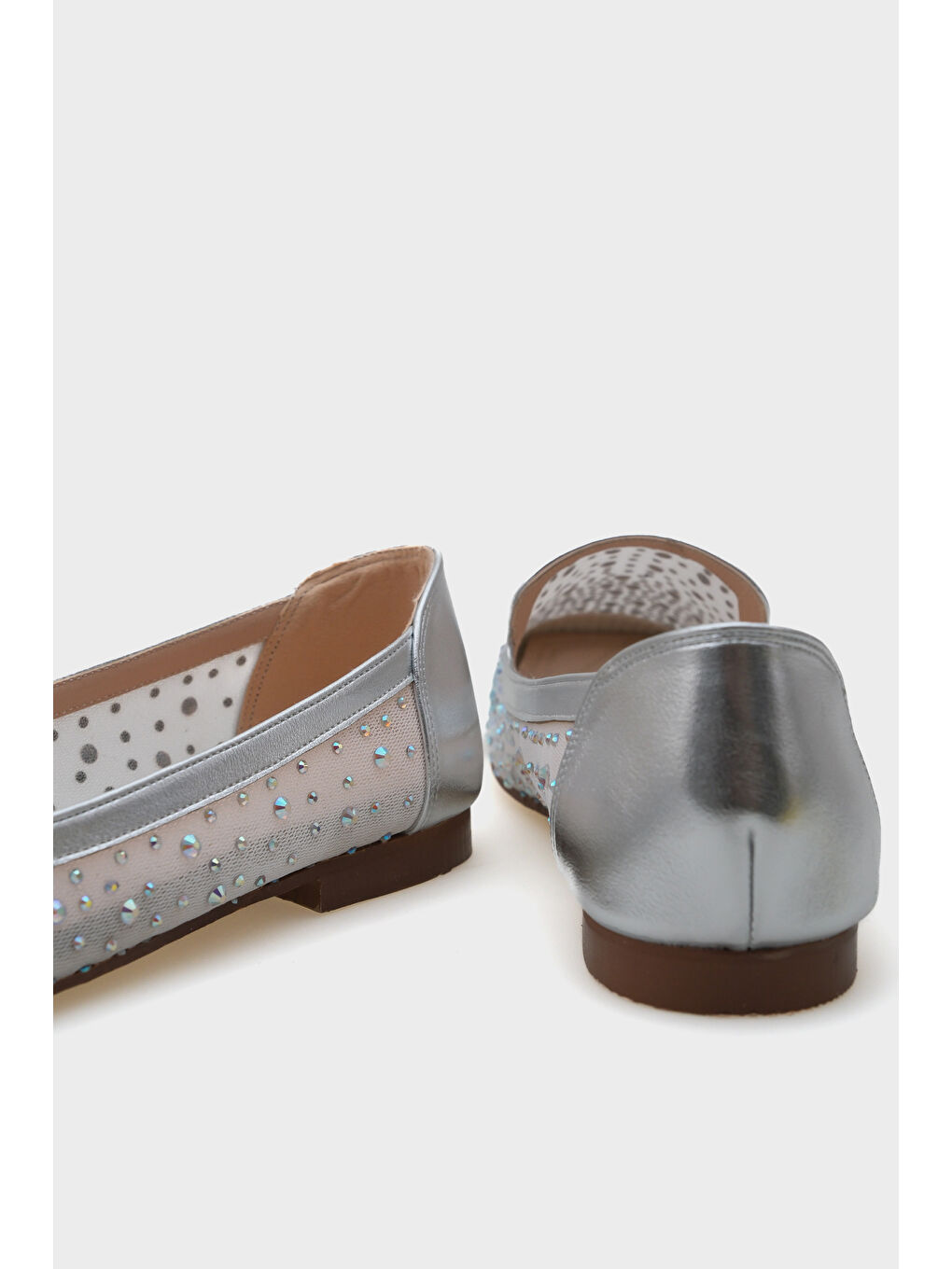 Gri Ada Küt Burunlu Fileli Taşlı Kadın Babet-5