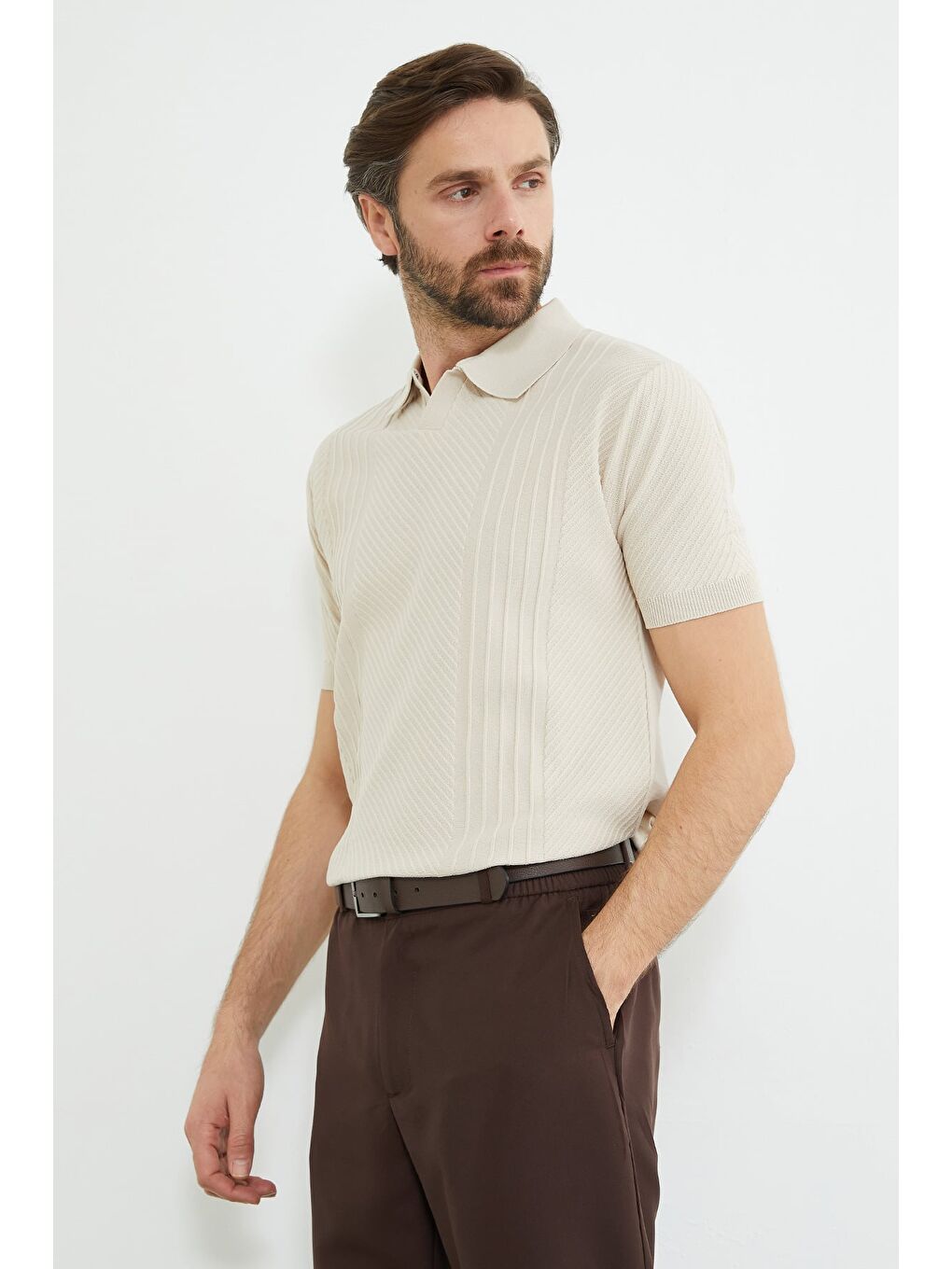 Bej Fitilli Apaş Yaka Triko Tişört-1