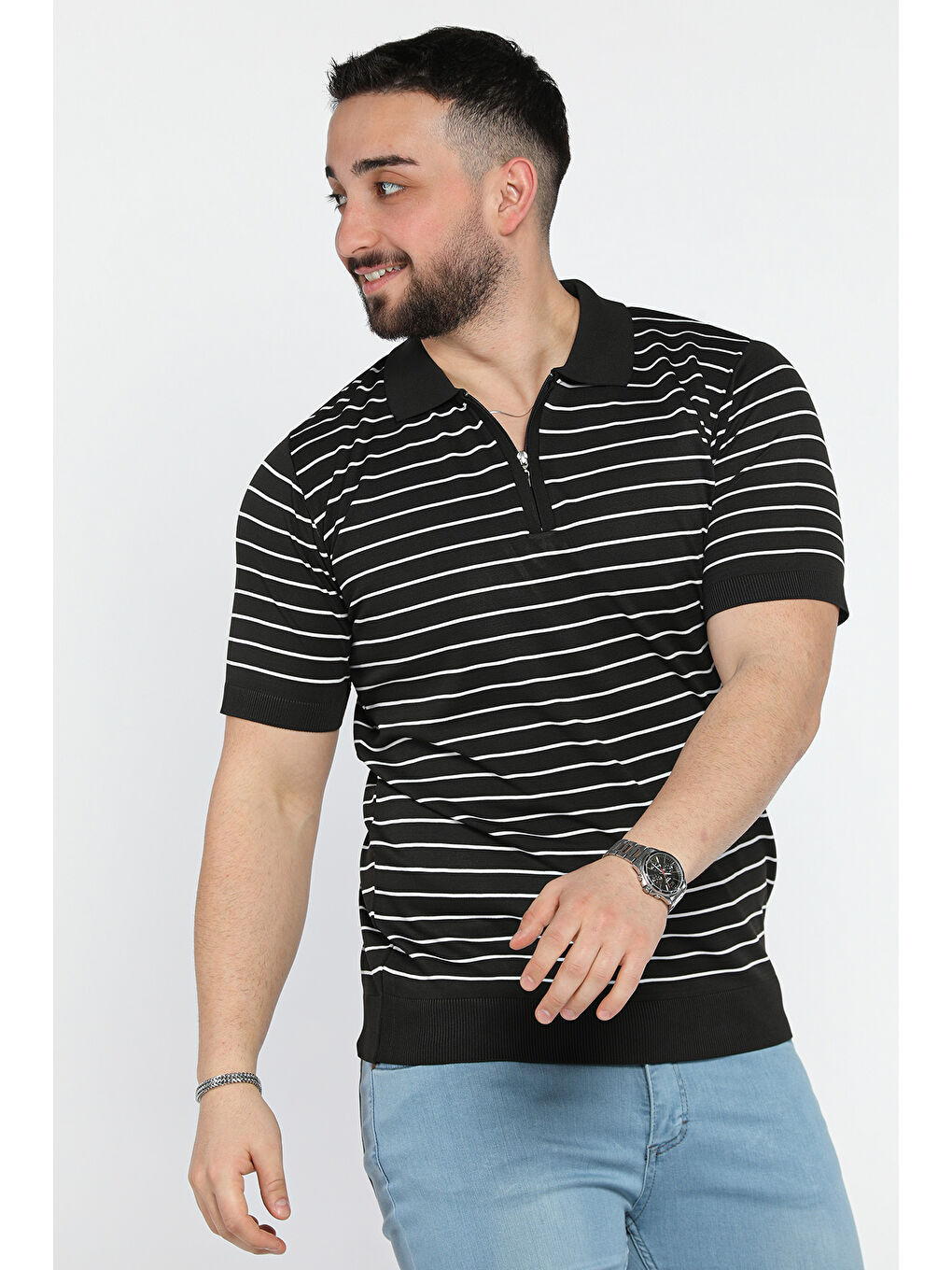 Siyah Erkek Polo Yaka Çizgi Desenli Yarım Fermuarlı Triko Tişört-1