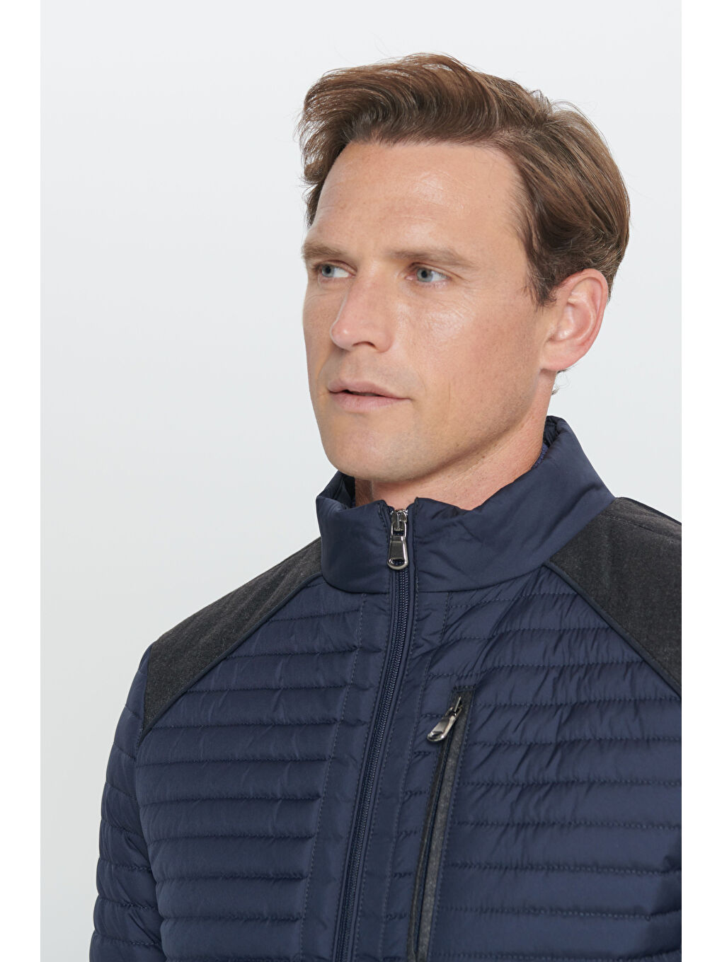 Erkek Lacivert Standart Fit Normal Kesim Dik Yaka Mont-4