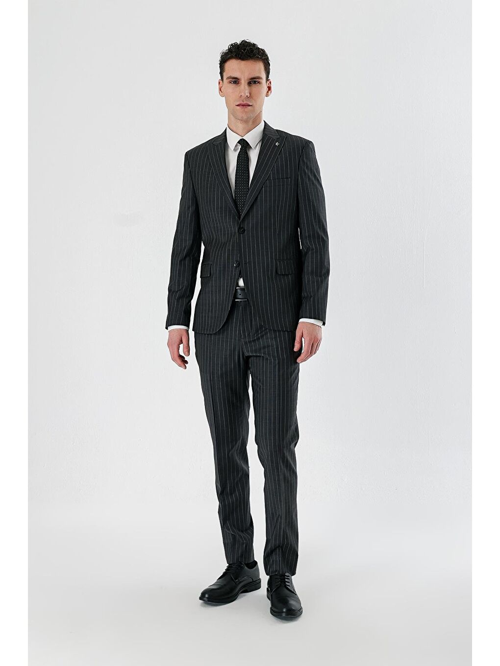 Gri Füme Çizgili Kırlangıç Yaka Yünlü Elastanlı 6 Drop Slim Dar Kesim Klasik Takım Elbise 1001240159-3