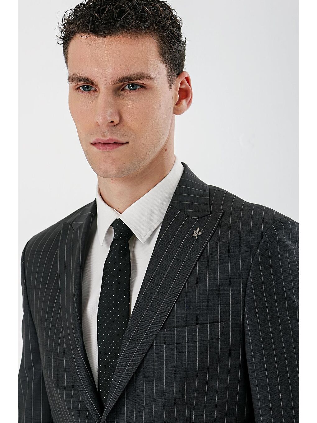 Gri Füme Çizgili Kırlangıç Yaka Yünlü Elastanlı 6 Drop Slim Dar Kesim Klasik Takım Elbise 1001240159-5