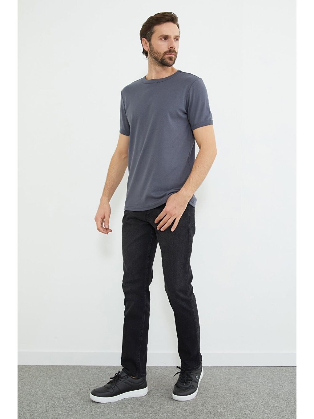 Antrasit Basic Bisiklet Yaka Ribanalı Tişört-2