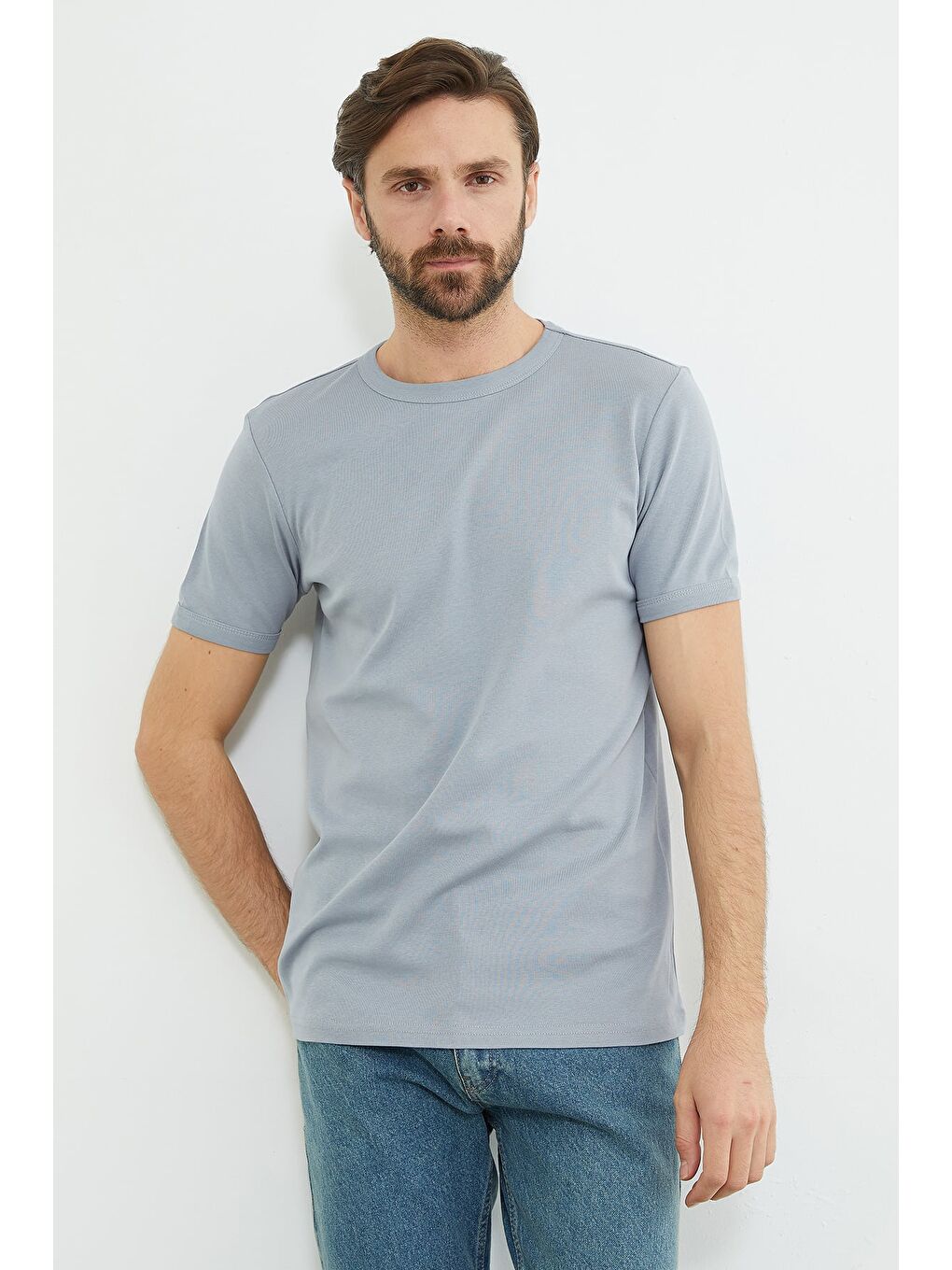 Gri Basic Bisiklet Yaka Ribanalı Tişört-3