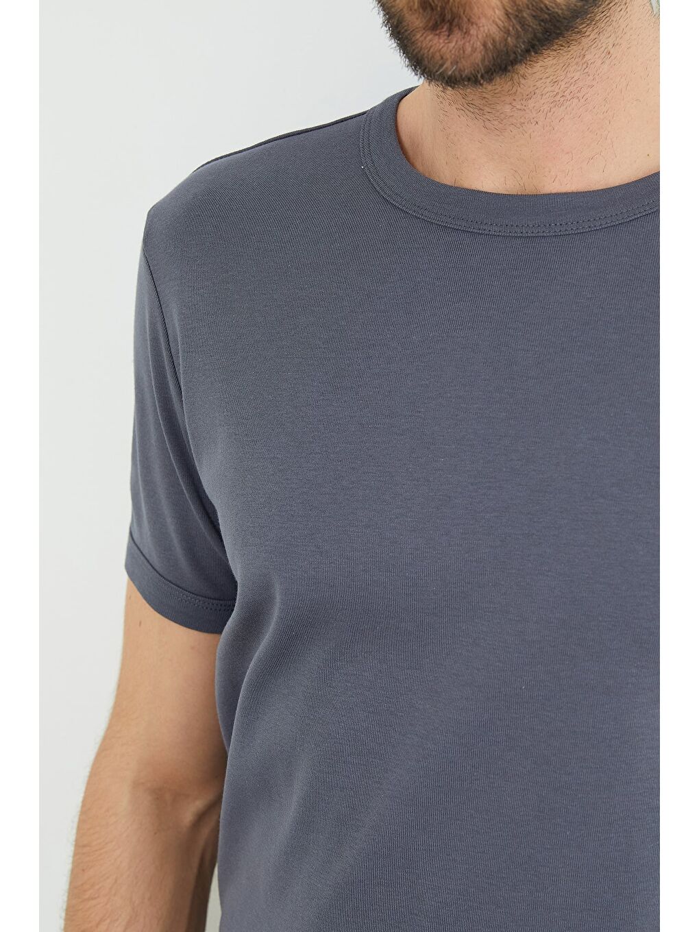 Antrasit Basic Bisiklet Yaka Ribanalı Tişört-4