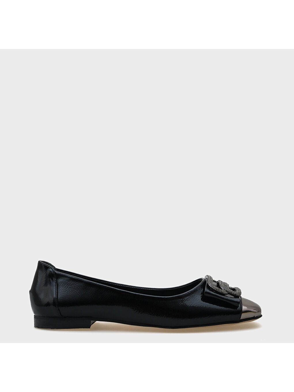 Bej Adina Küt Burunlu Aynalı Taşlı Tokalı Kadın Babet