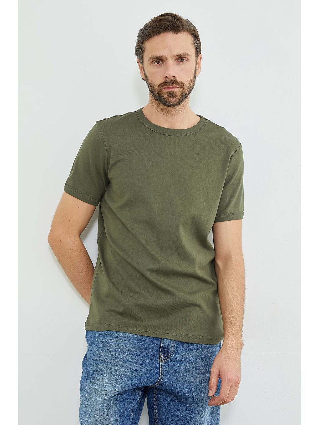 Haki Basic Bisiklet Yaka Ribanalı Tişört