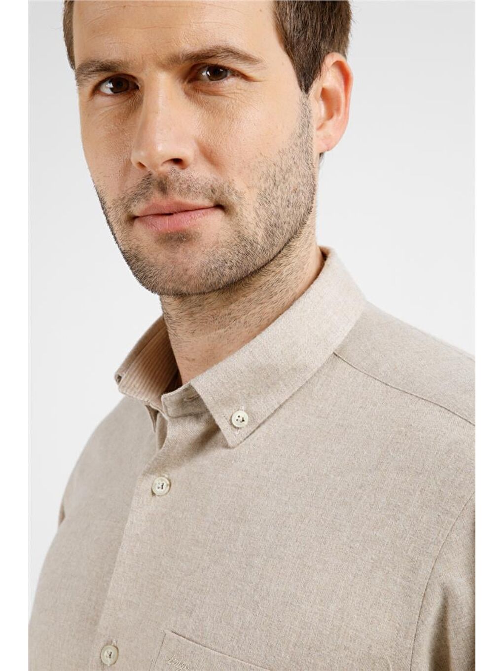Bej Düğmeli Yaka Uzun Kol Cepli Comfort Fit Pamuklu Gömlek 1004255234-2