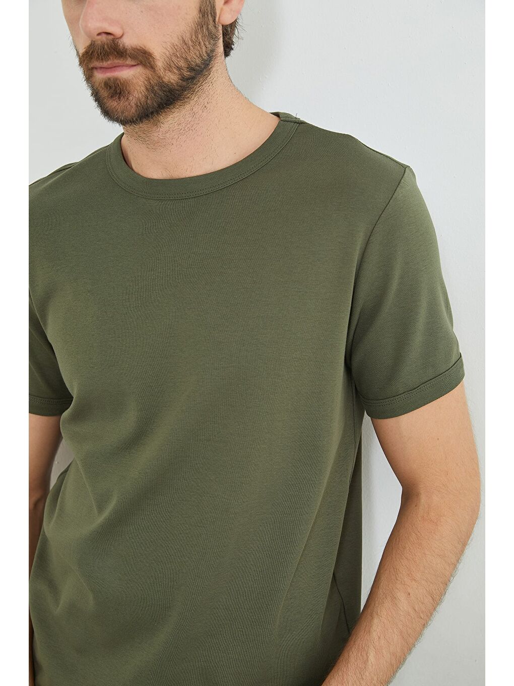 Haki Basic Bisiklet Yaka Ribanalı Tişört-4