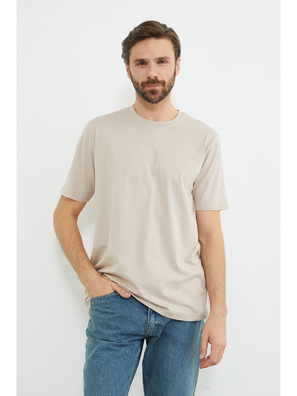 Bej Basic Bisiklet Yaka Tişört