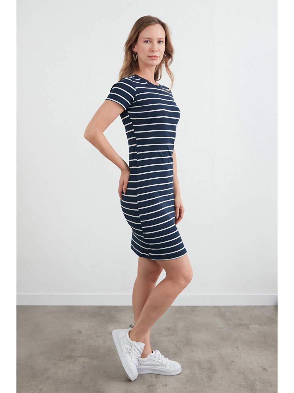Lacivert Çizgili Bisiklet Yaka Elbise-1