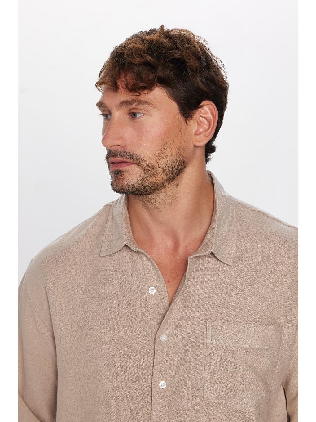 Bej Erkek Relax Fit Rahat Kesim Viskon Pamuklu Tek Cepli Düz Taş Gömlek-1