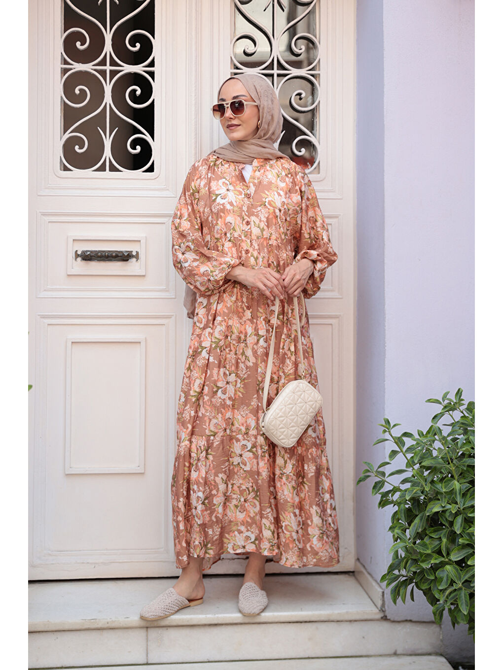 Kadın Zambak Desen Elbise Kahverengi-2