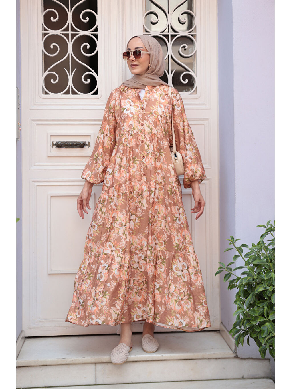 Kadın Zambak Desen Elbise Kahverengi-3