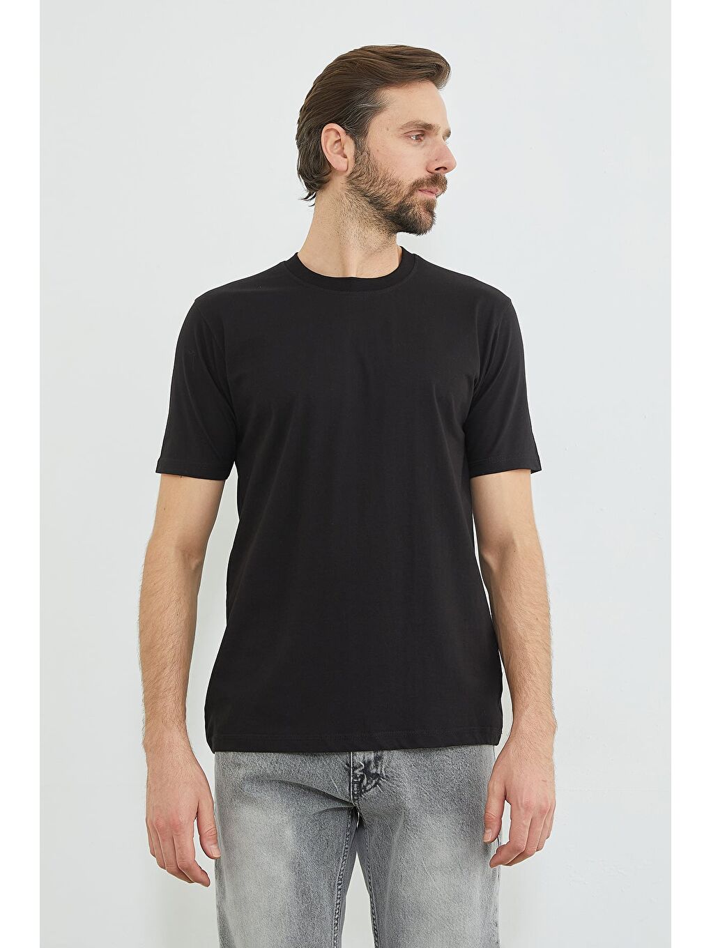 Siyah Basic Bisiklet Yaka Tişört-3