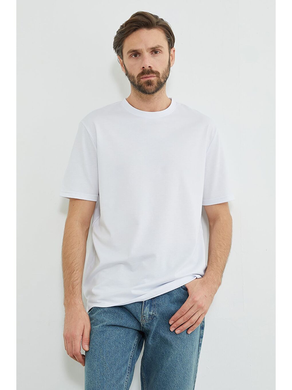 Beyaz Oxford Kumaş Bisiklet Yaka Tişört