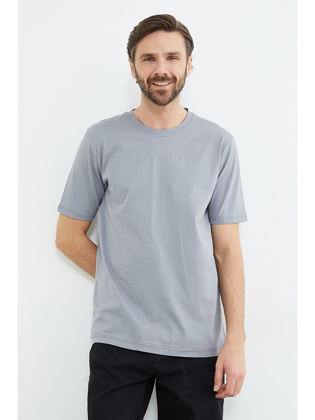 Gri Basic Bisiklet Yaka Tişört-1