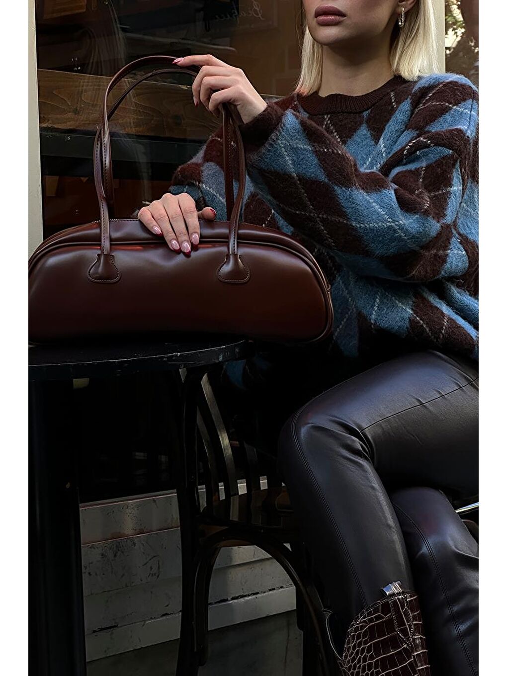 Kahverengi Miu Baget Çanta Fındık Kabuğu-8