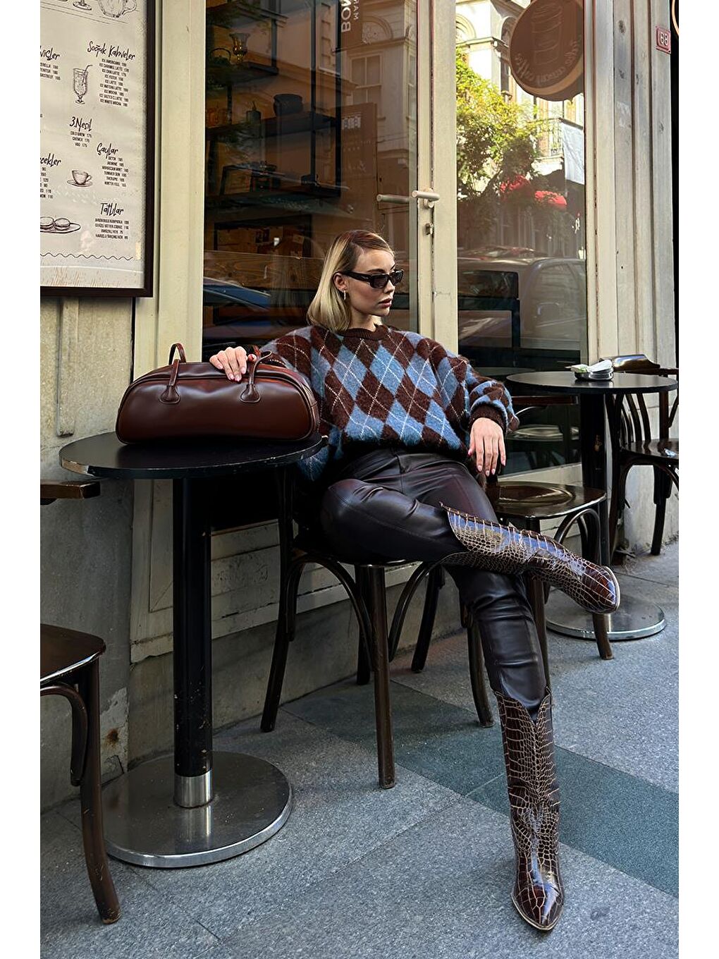 Kahverengi Miu Baget Çanta Fındık Kabuğu-9