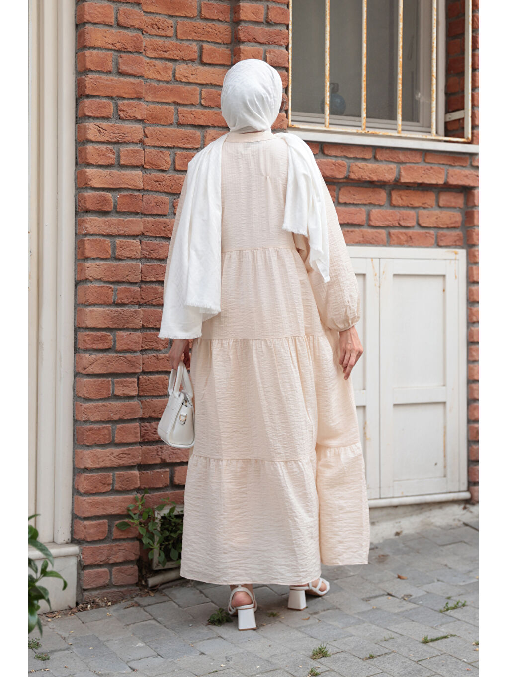 Ekru Kadın Kendinden Desenli Elbise Krem-1