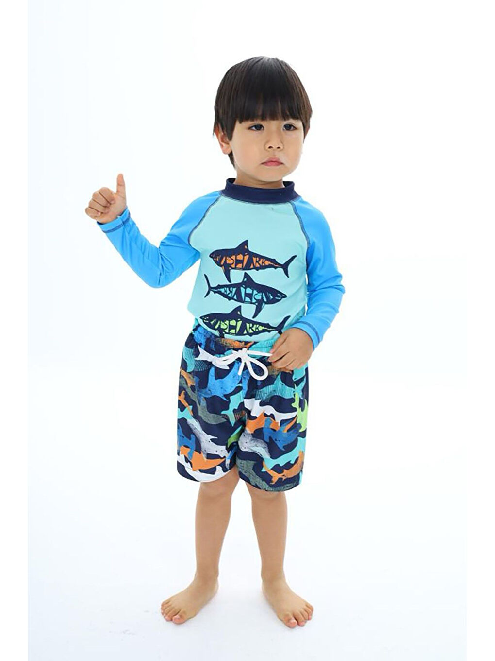 Mavi Güneş Korumalı Karakter Desenli Deniz Şortlu Mayo Takım