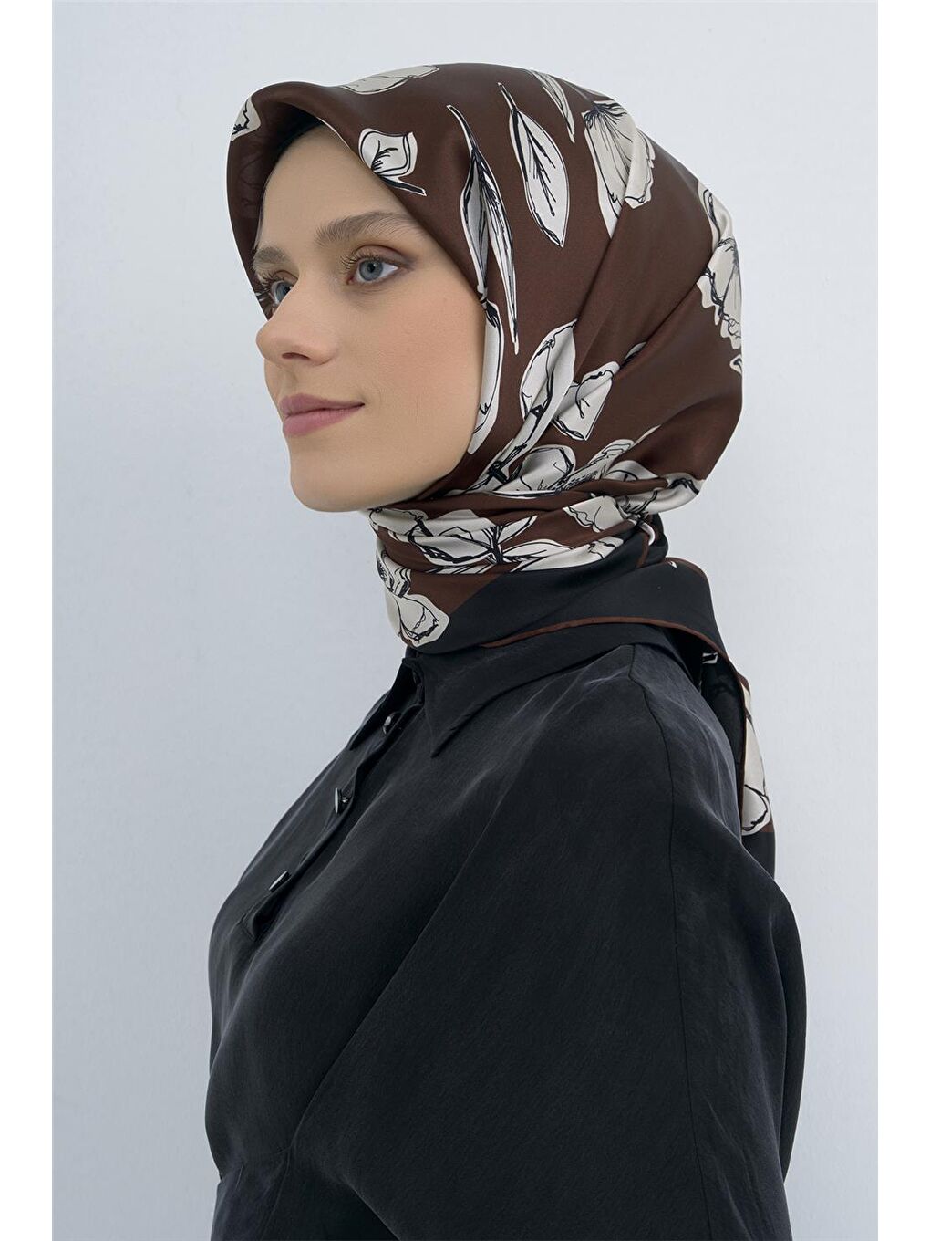 Kahverengi Saf İpek Twill Eşarp 9536D 40-2