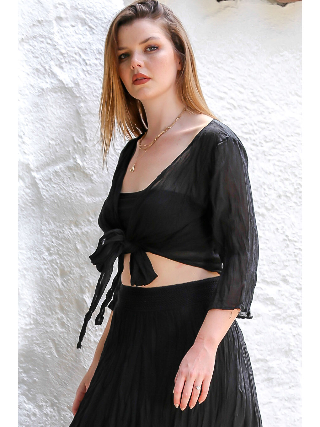 Organik Pamuk Siyah 3/4 Kol Bağlamalı Dokuma Crop Fit Casual Bluz-3