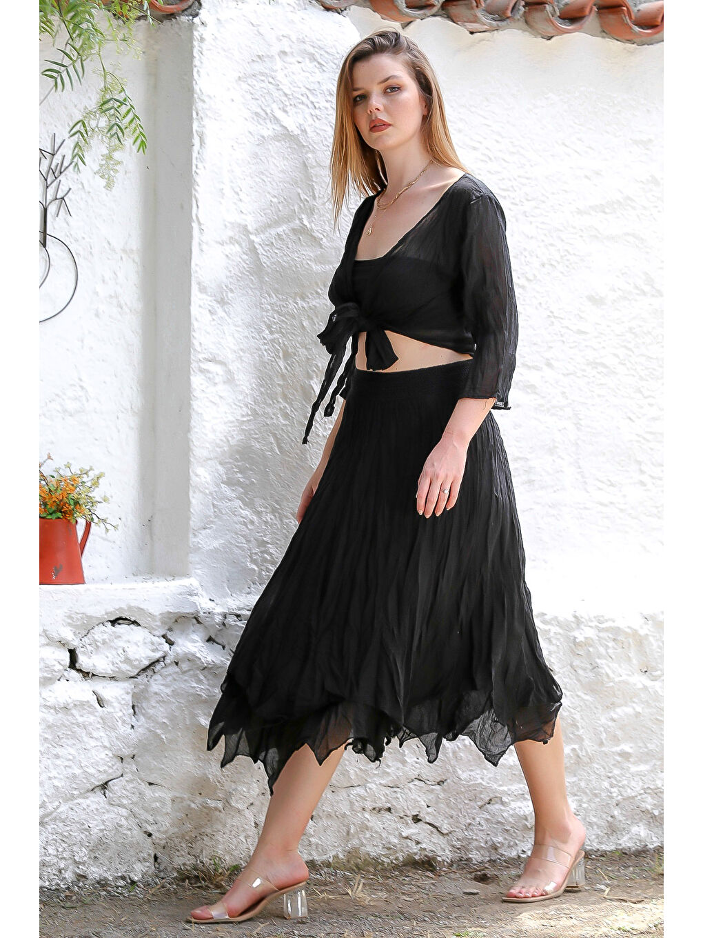 Organik Pamuk Siyah 3/4 Kol Bağlamalı Dokuma Crop Fit Casual Bluz-6