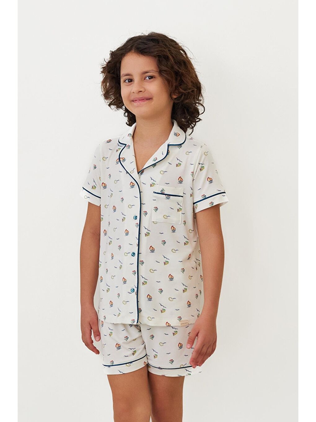 Çocuk Seageo Yelken Desenli Düğmeli Şortlu Pijama Takımı Ekru