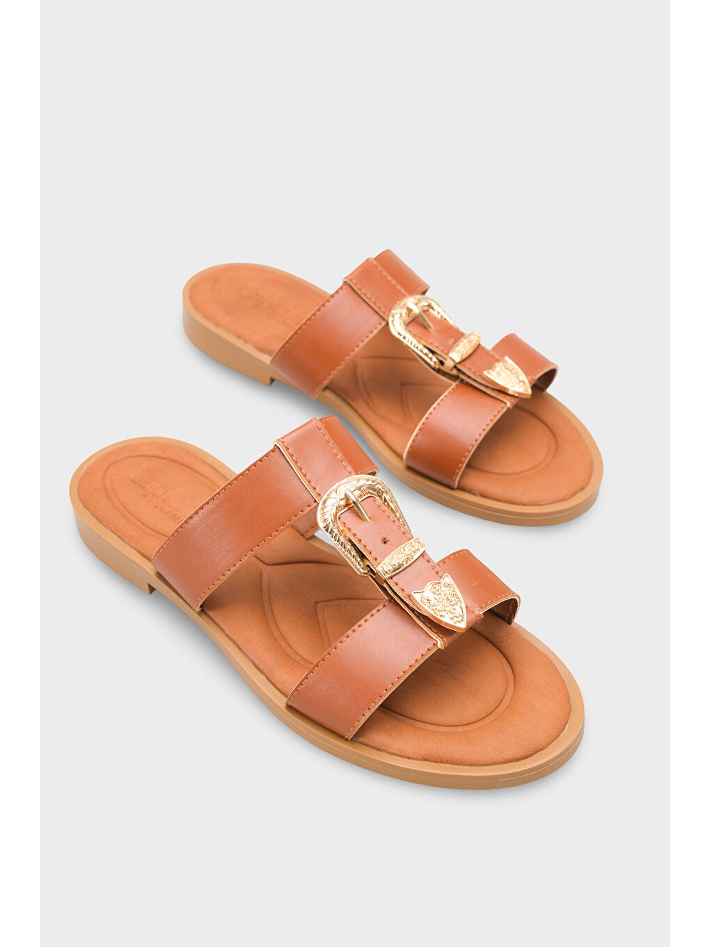 Kahverengi Brynn Metal Tokalı Düz Topuklu Kadın Terlik-1