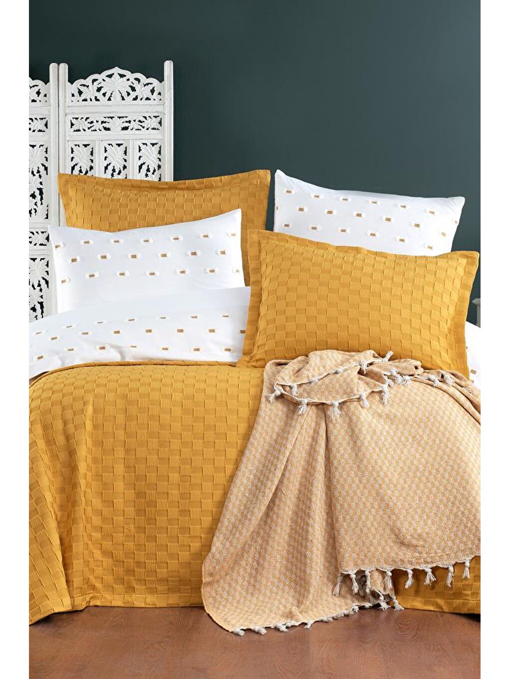 Sarı Fiona 10 Parça Pikeli Çeyiz Seti Hardal