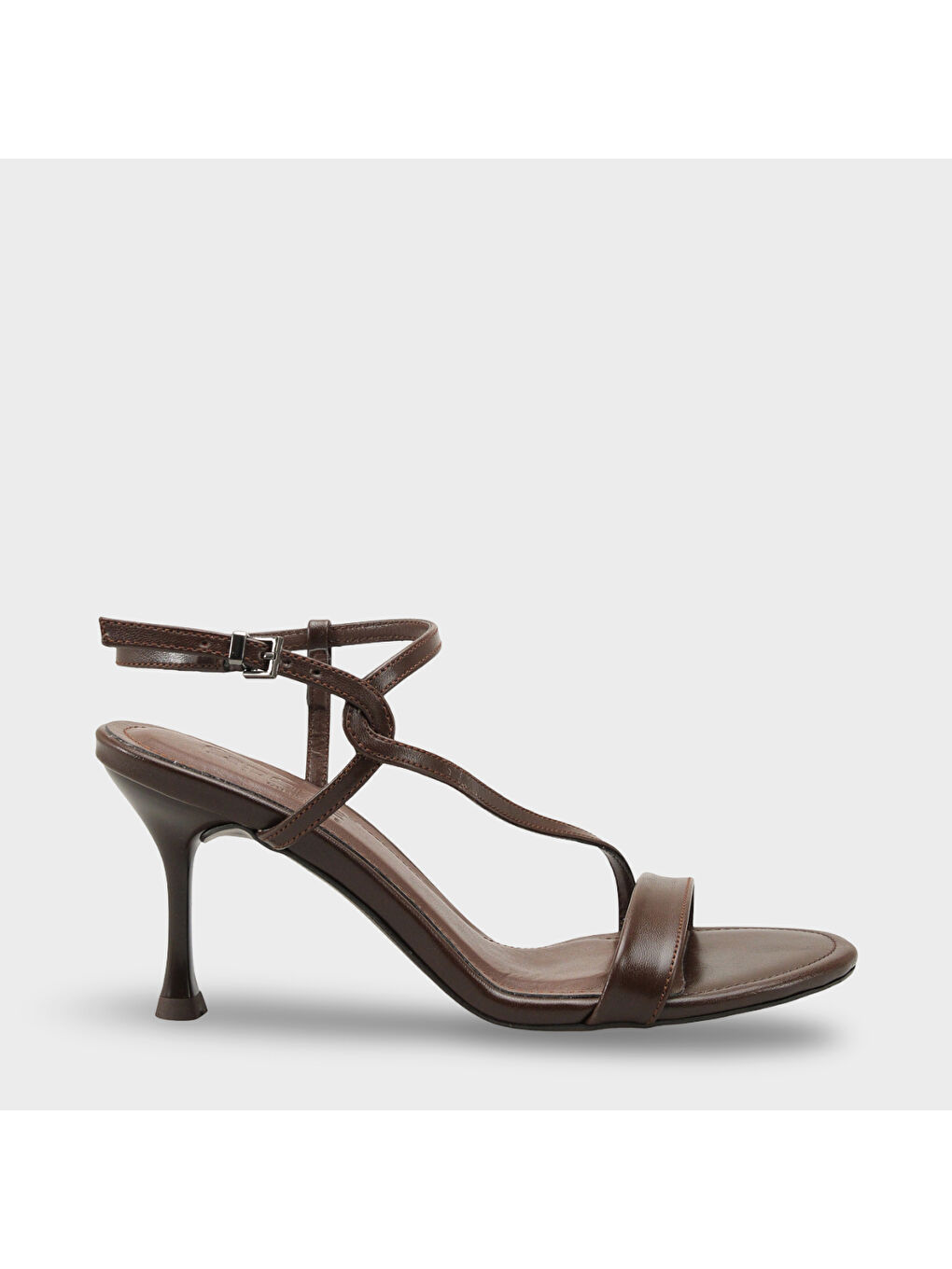 Kahverengi Corilla Yuvarlak Burunlu Orta Topuklu Bilekten Bantlı Kadın Ayakkabı-1