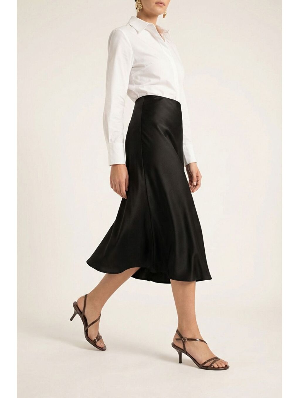 Kahverengi Corilla Yuvarlak Burunlu Orta Topuklu Bilekten Bantlı Kadın Ayakkabı-2