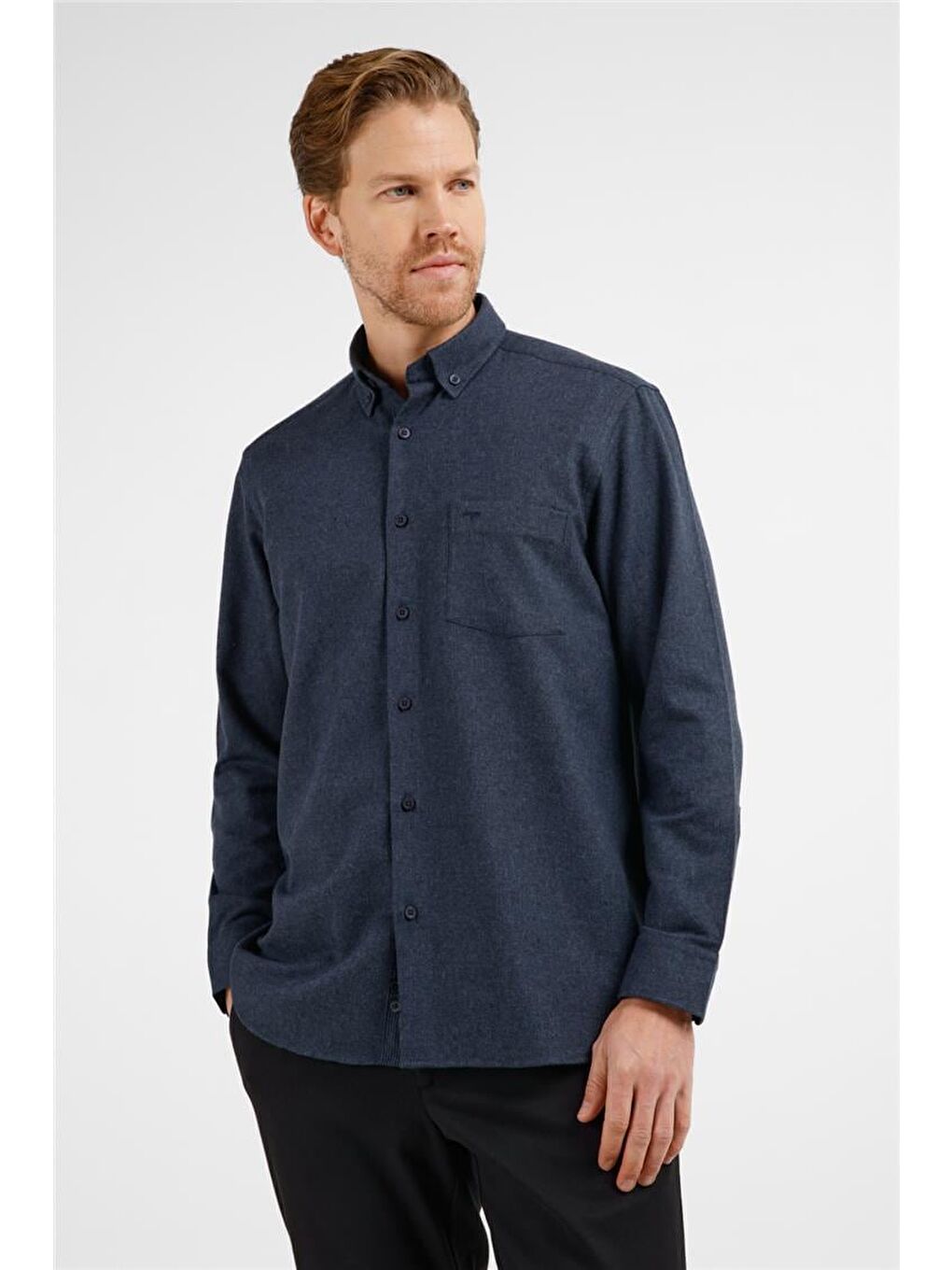 Lacivert Düğmeli Yaka Uzun Kol Cepli Comfort Fit Pamuklu Gömlek 1004255234-2