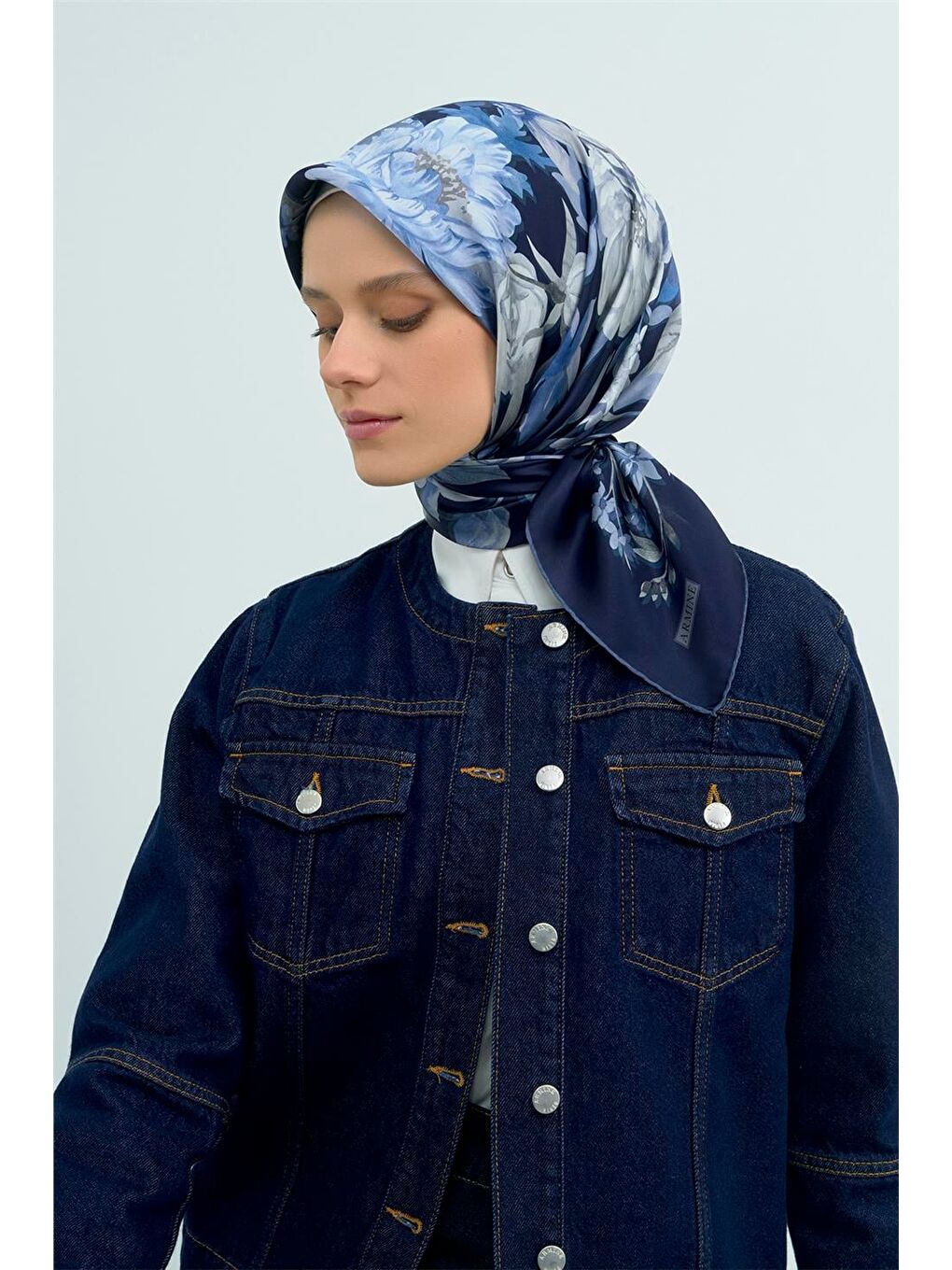 Lacivert Saf İpek Sura Eşarp 9516D 06-2