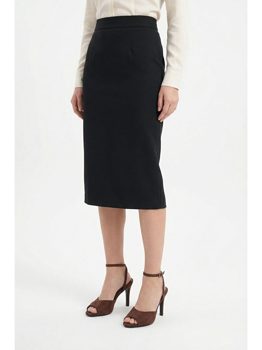 Kahverengi Kenna Hakiki Deri Astarlı Yuvarlak Burunlu Orta Topuklu Bilekten Bantlı Kadın Ayakkabı-7