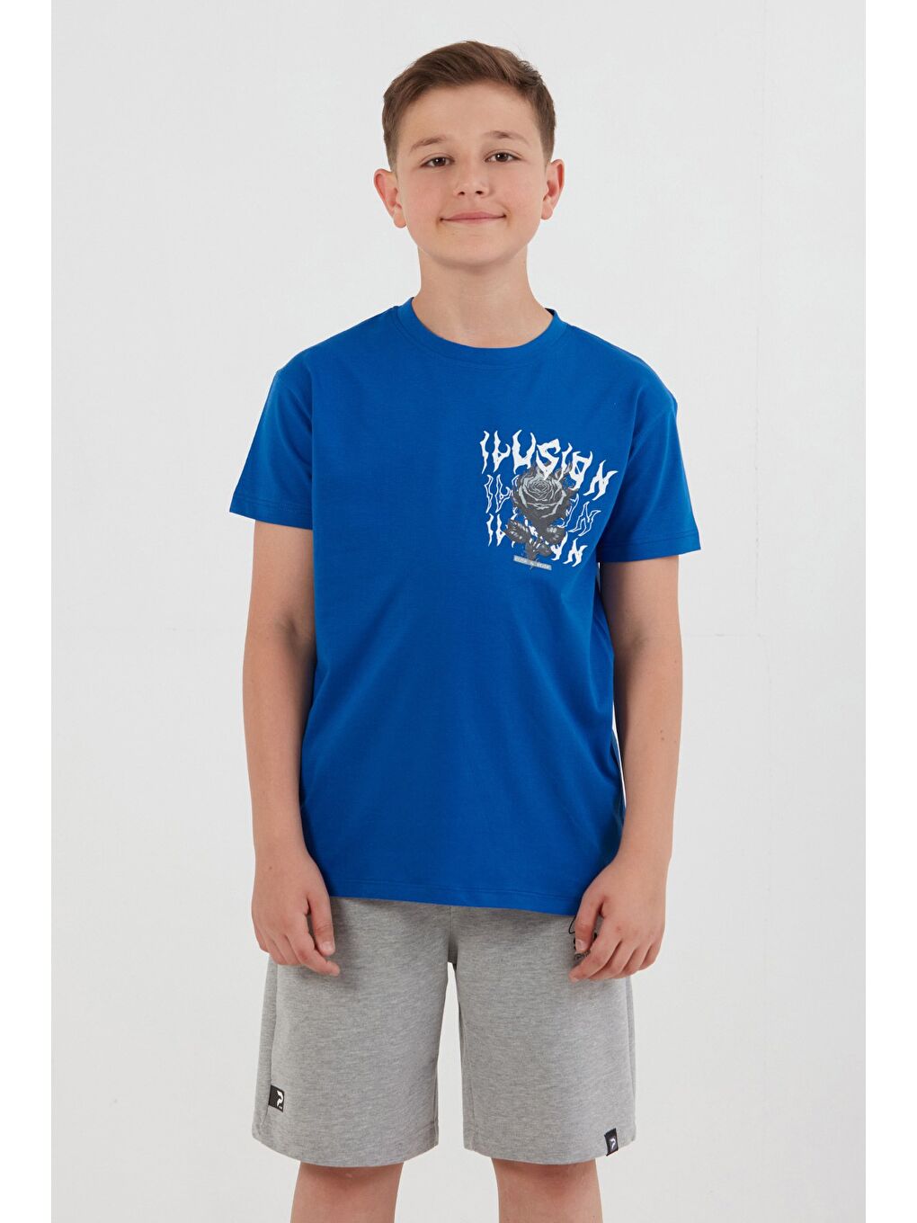 Mavi %100 Pamuk Gül Baskılı Erkek Çocuk Tişört