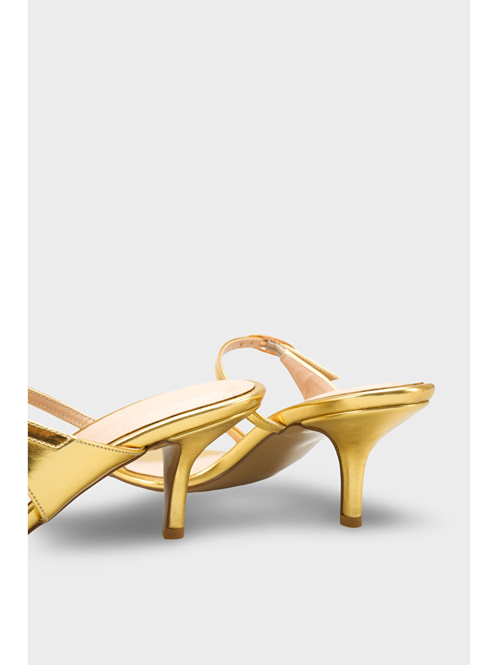 Sarı Gerda Yuvarlak Burunlu Çift Tokalı Orta Topuklu Kadın Terlik-4